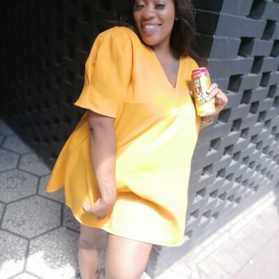 Bigjugcandy_bobby live on StripChat