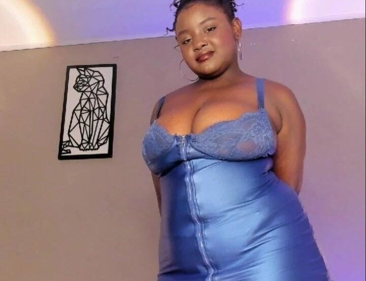 kim_browns from stripchat