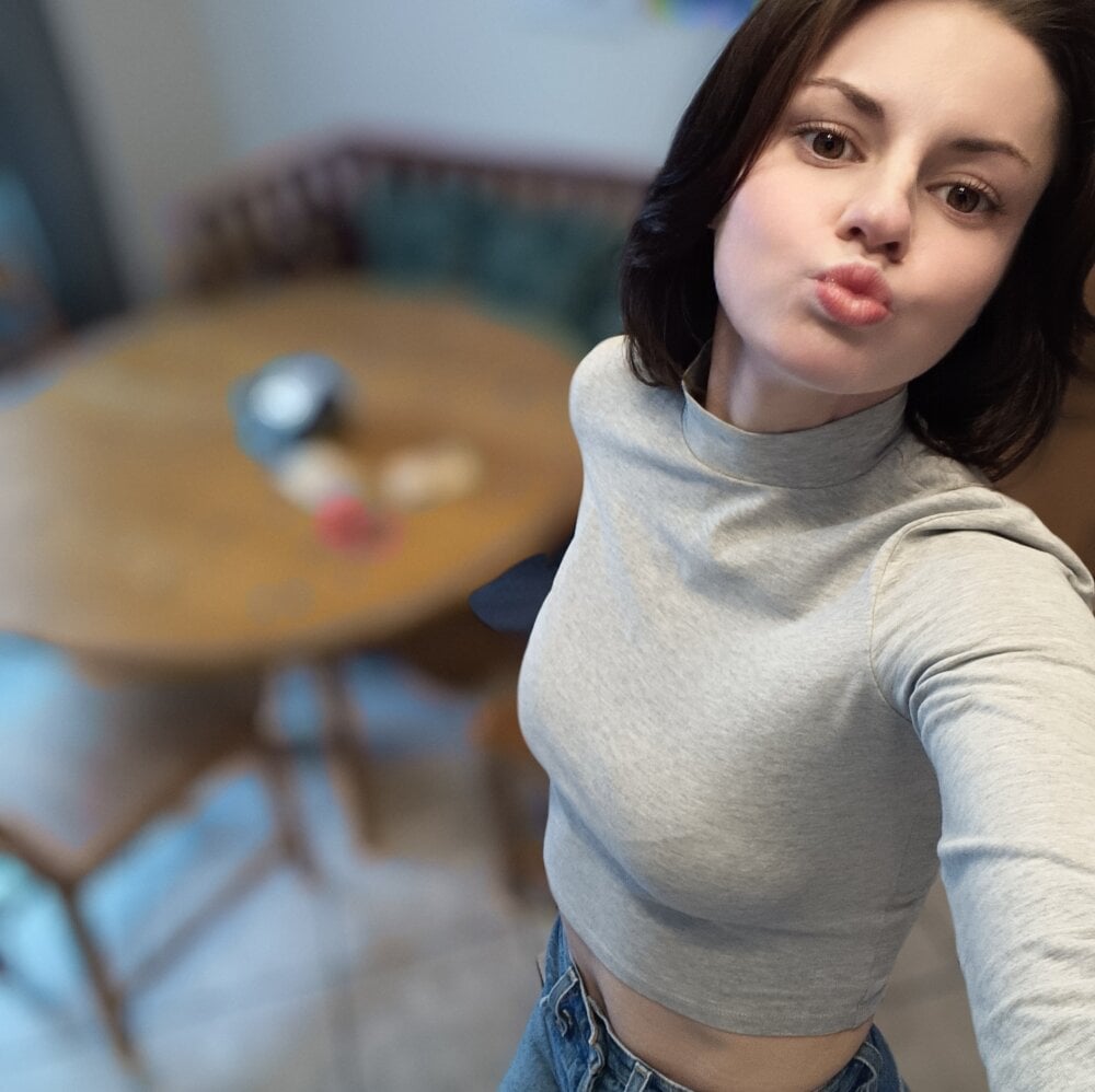 mariahoward from stripchat