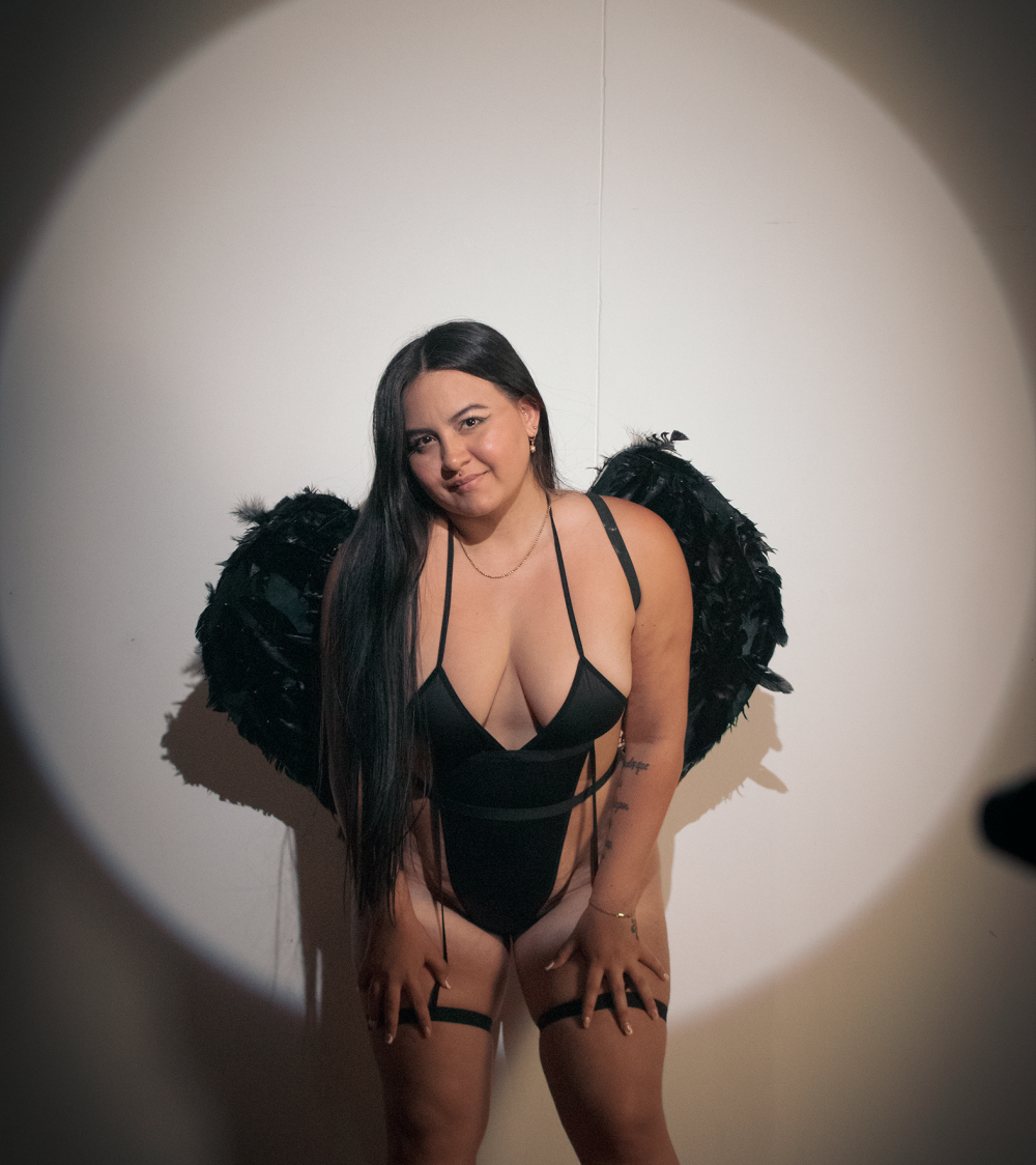 watchgirlcam.com ava-miller livesex profile in brown-hair cams