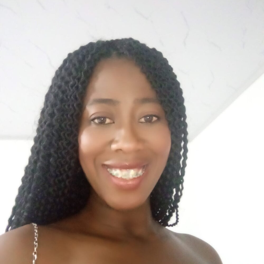 LucyTaylor_t profile