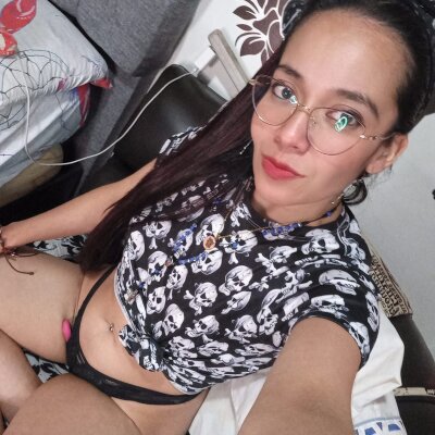 penelope_15 📔 adult webcam chat