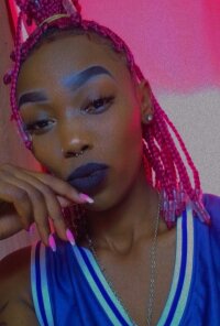 Brown_chichi's Offline Chat Room