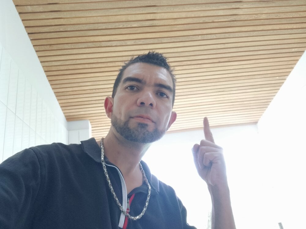 luifer27 profile