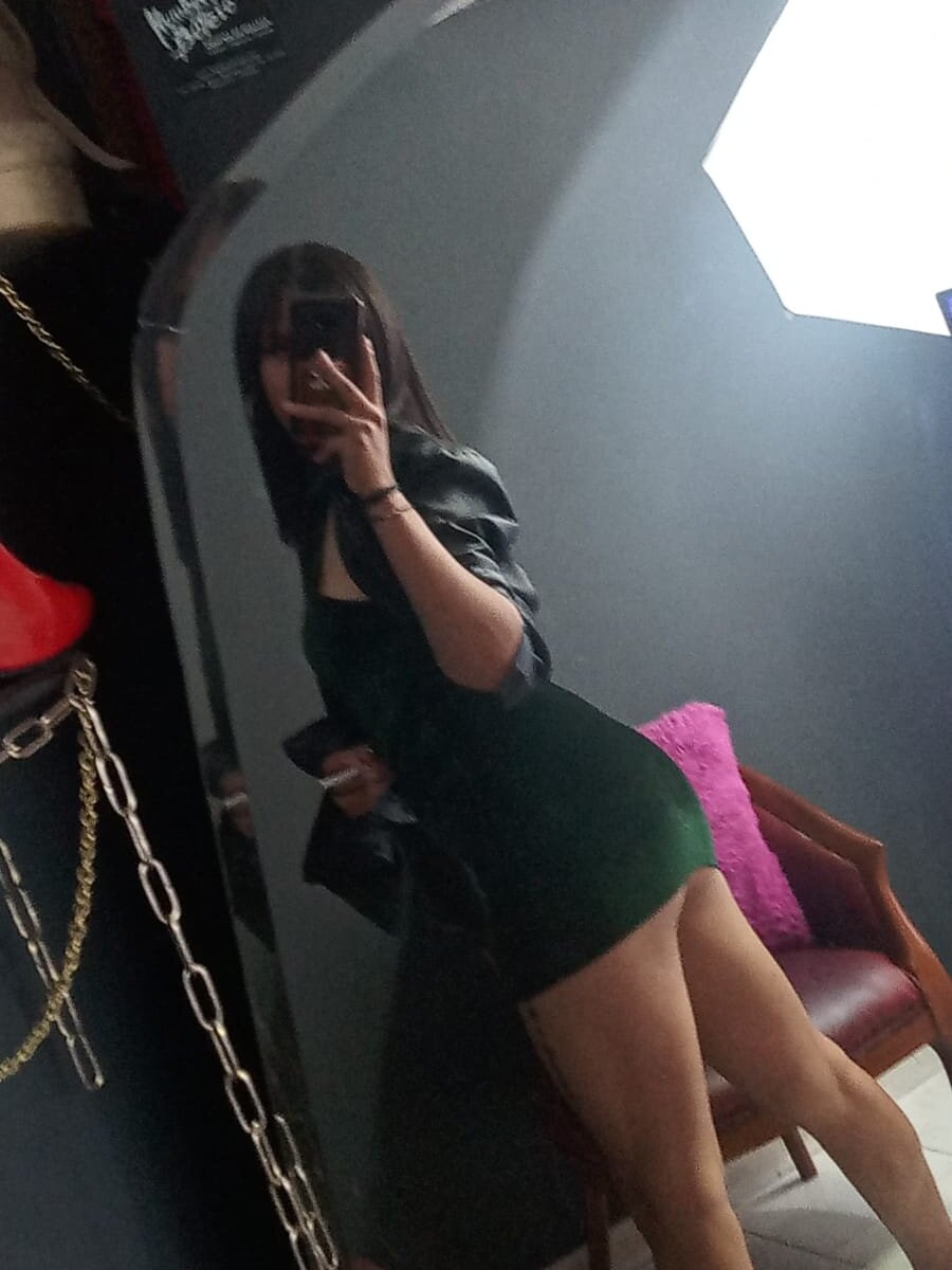 nikkybrown20 profile