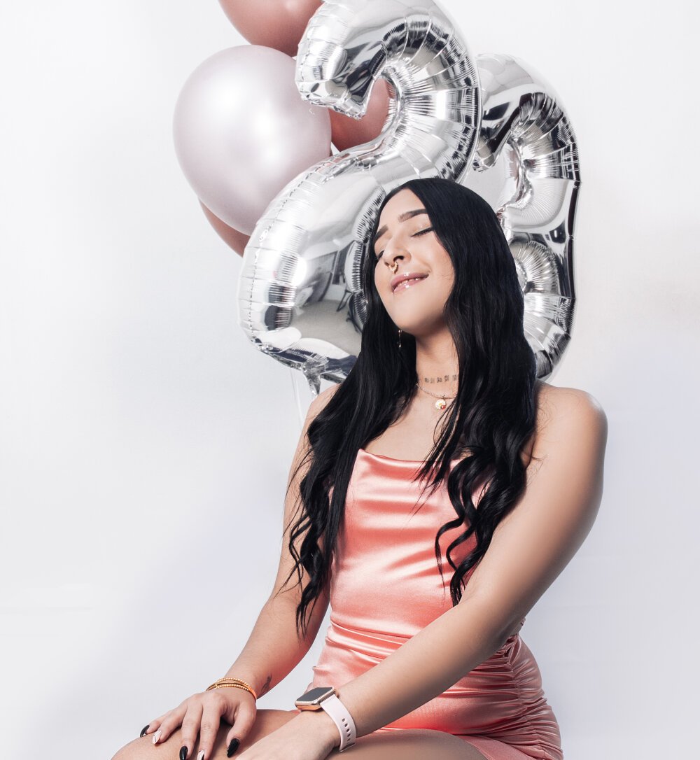 Antonella_cutee's Offline Chat Room