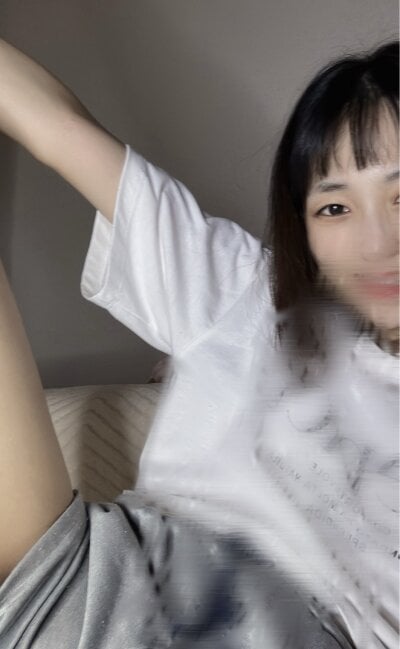 adult web cam -chiaki -