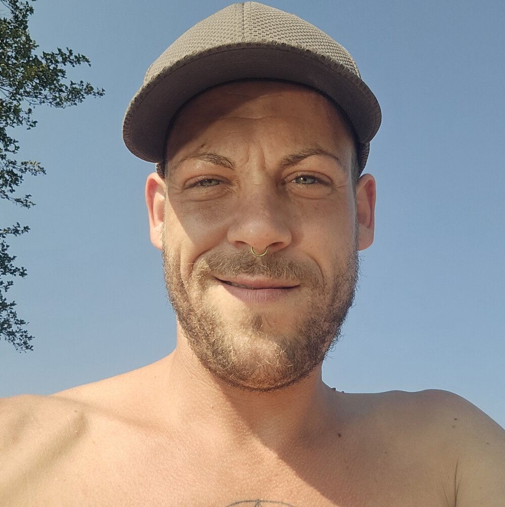 Runnycummood profile