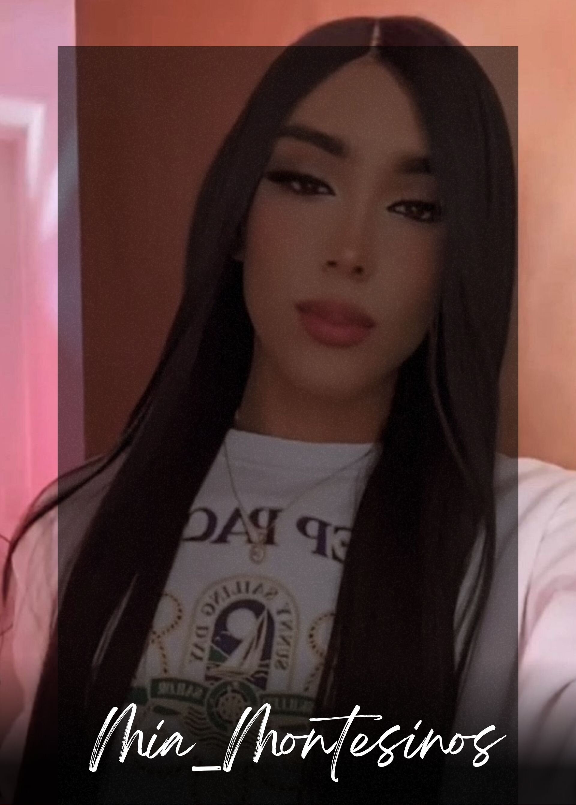 Mia_Montesinos