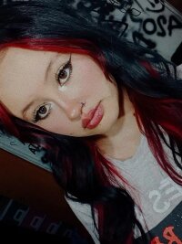 Daniela1_ml's Offline Chat Room