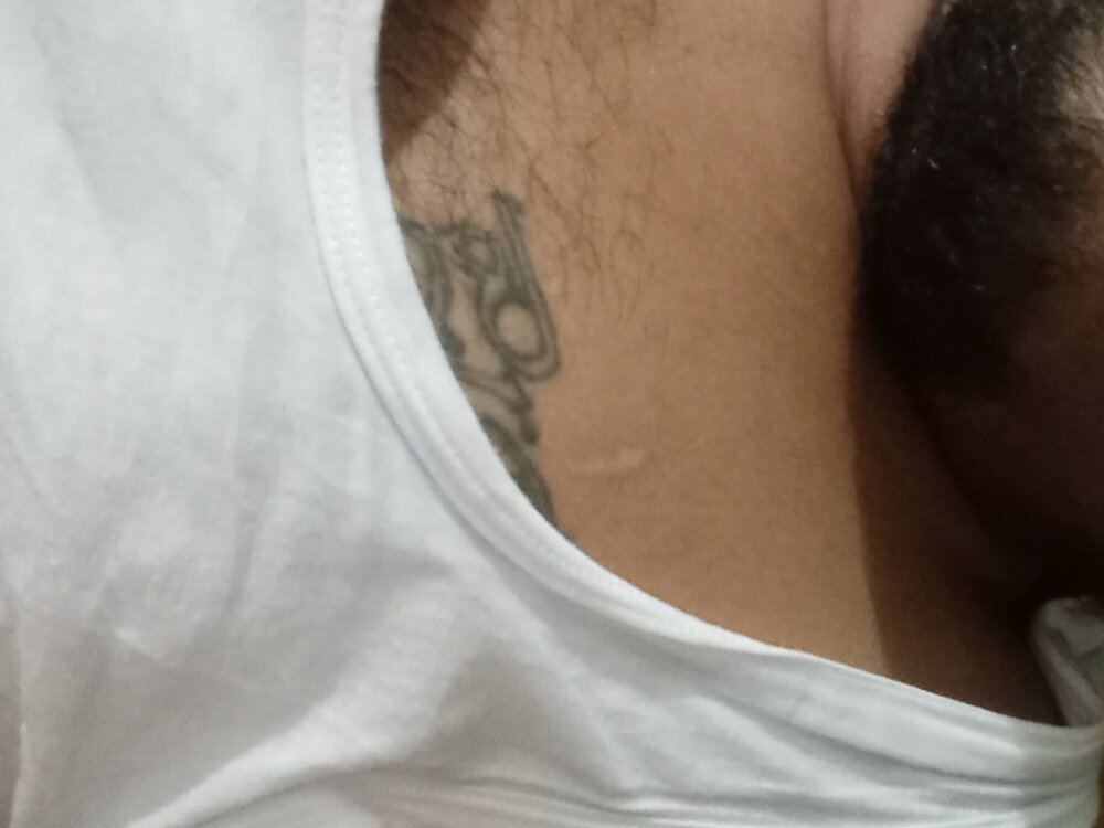 Live sex webcam photo for nishanilesh1 #290925038