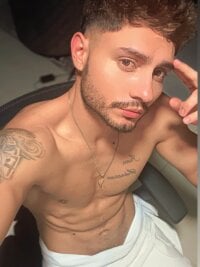 MrJuan69_'s webcam live show