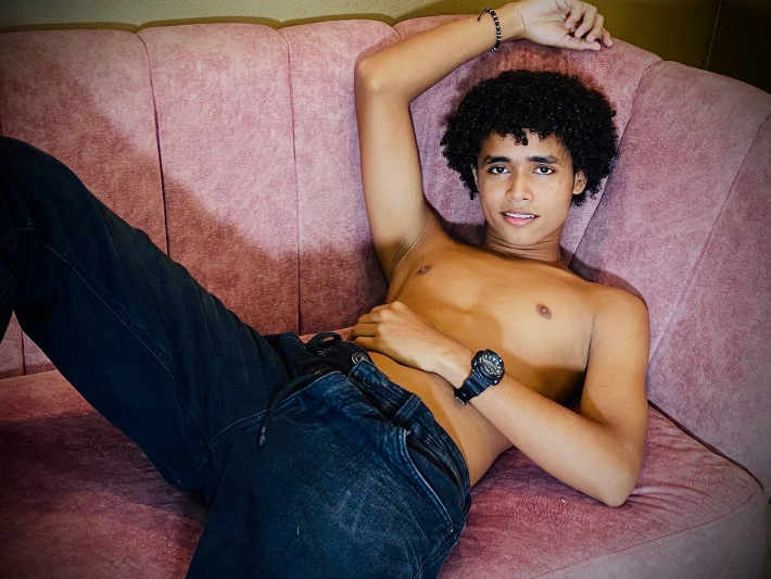 ANTONIO_WWB profile