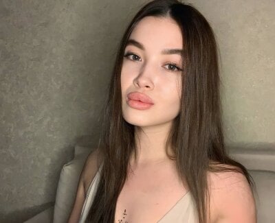 IsabellHunn - Stripchat Girl 