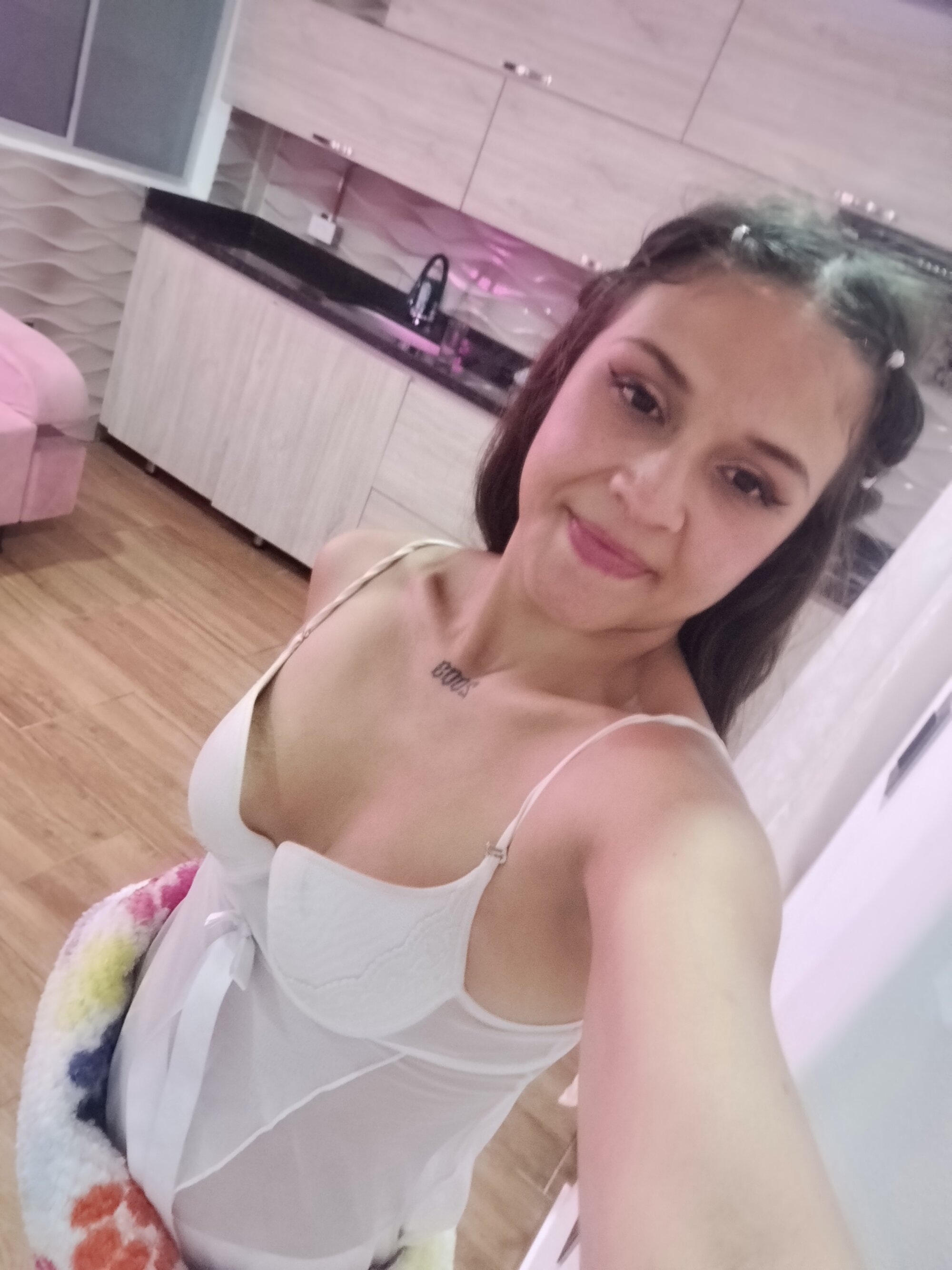 luna_f00x