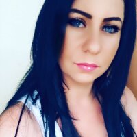 alessia35's Offline Chat Room