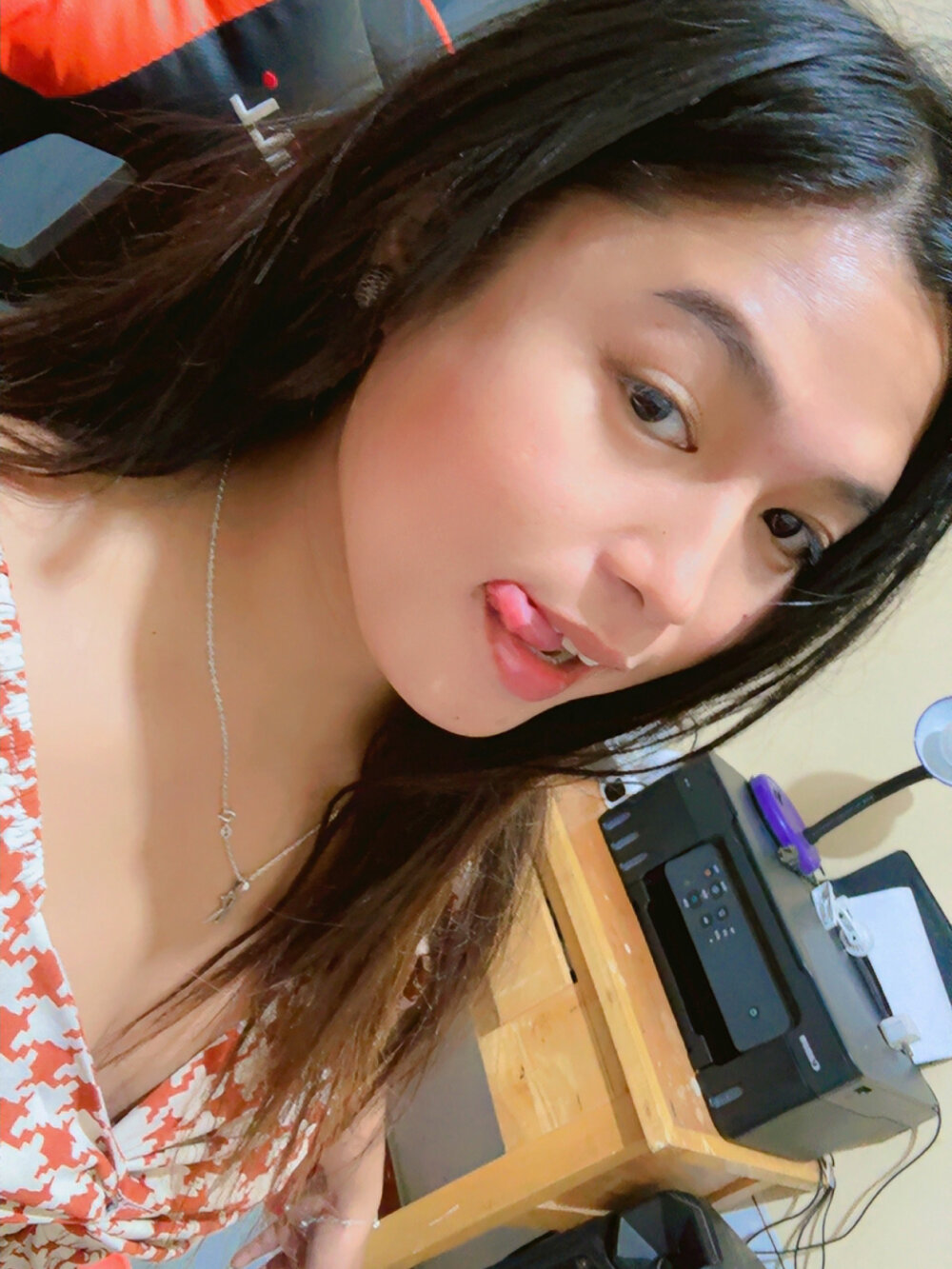 fuckmebaby0118's Offline XXX Chat