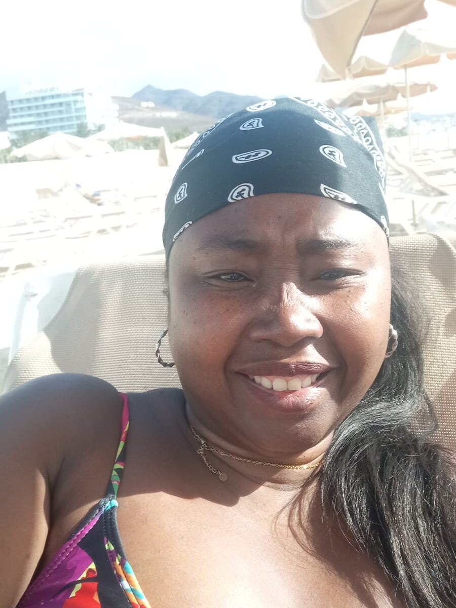 BambiWoman's most recent online preview