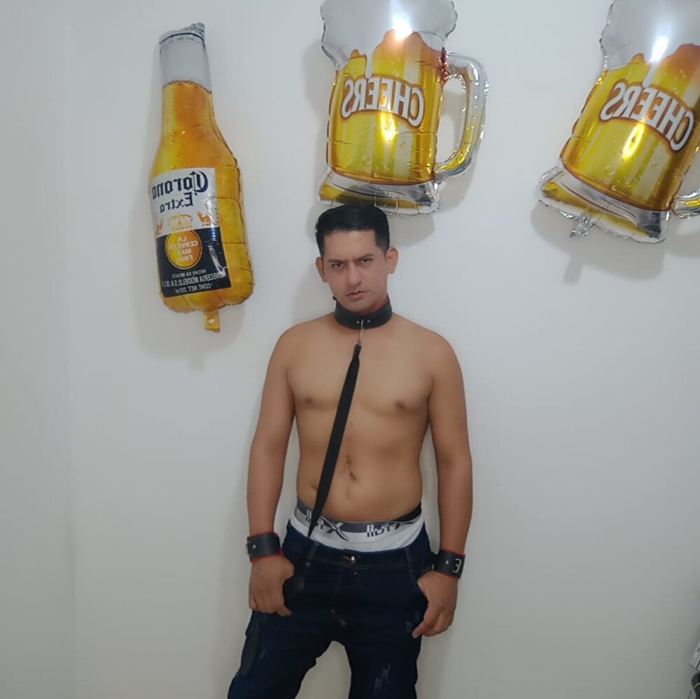 SAID_HOTBOY live cam model at StripChat