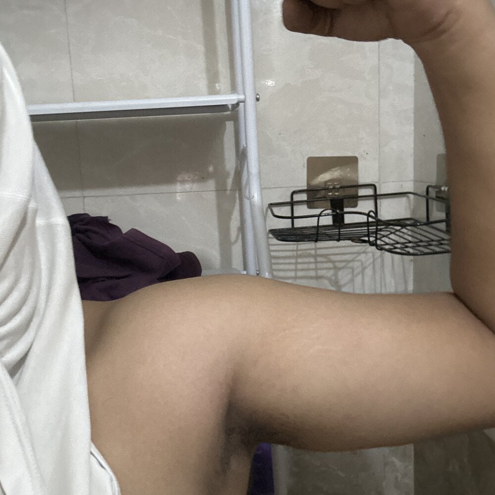 Cam boy kartik_12098