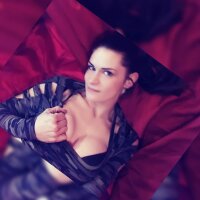 azaleahboo's Offline Chat Room
