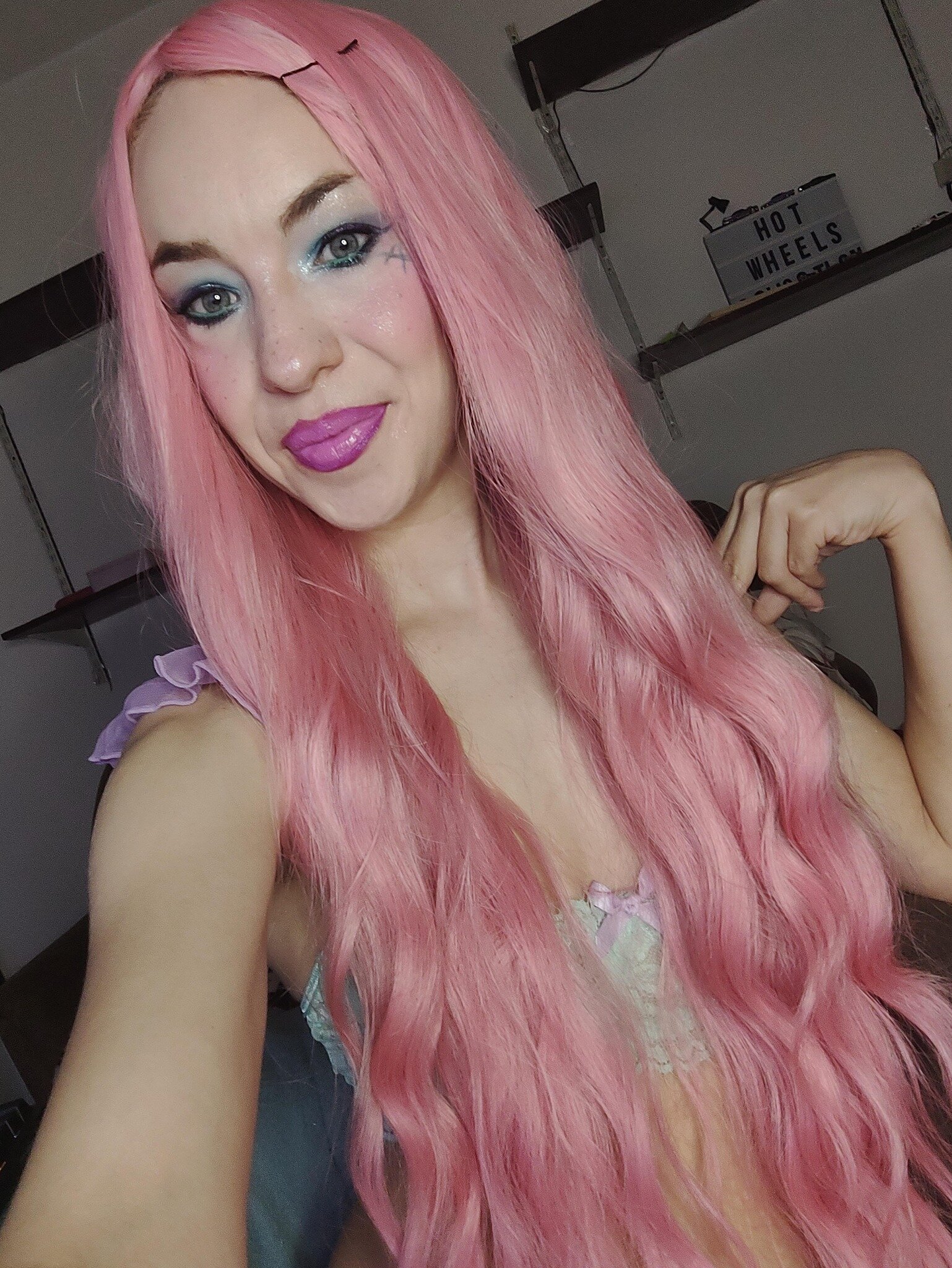 AsMessyAsyouWish