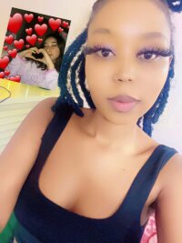 SexyKaylor1999