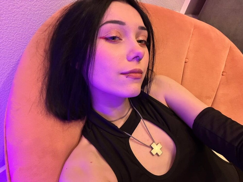 DevonaEsser profile