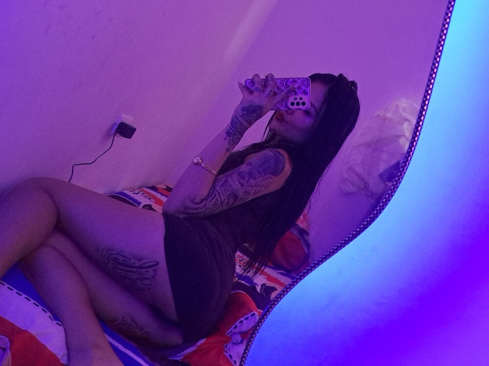 jenniferbodys Offline XXX-Chat