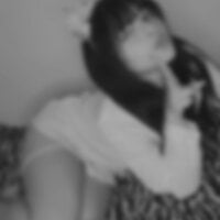 smallgirl18's Offline Chat Room