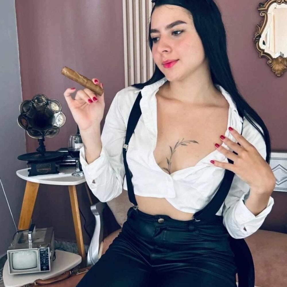 lilicooper_'s webcam live show