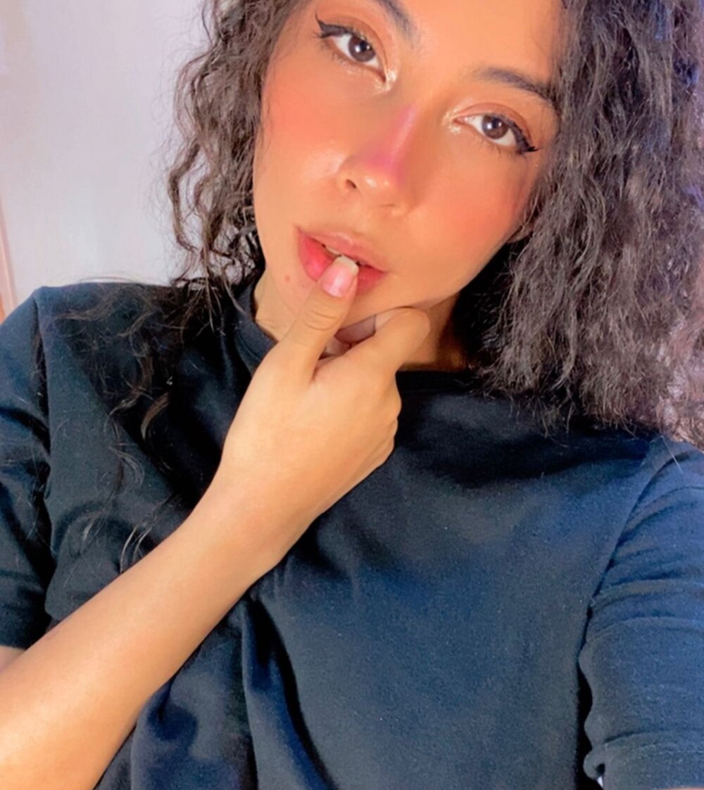 chatnmate.com wild_kalifa livesex profile in latino cams