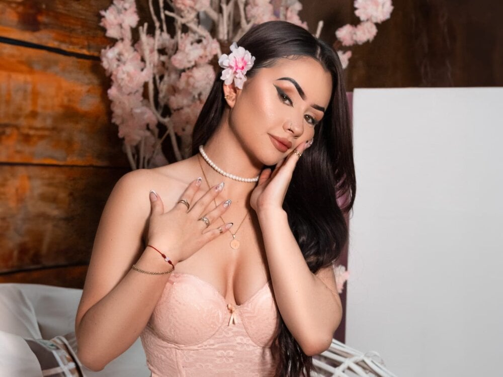 ari_rouse profile