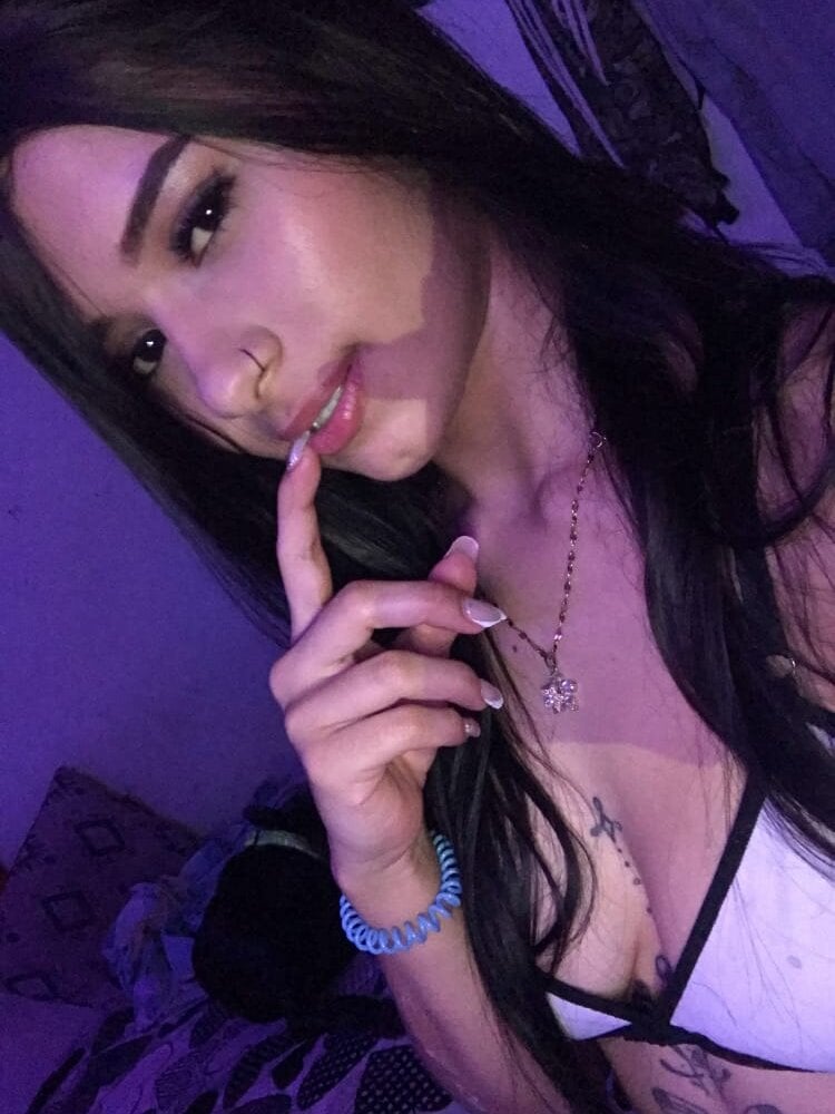 cathot89's Offline XXX Chat