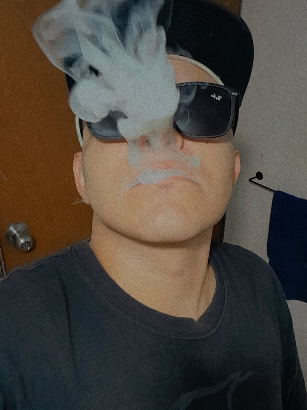 slawlargo01's Offline XXX Chat