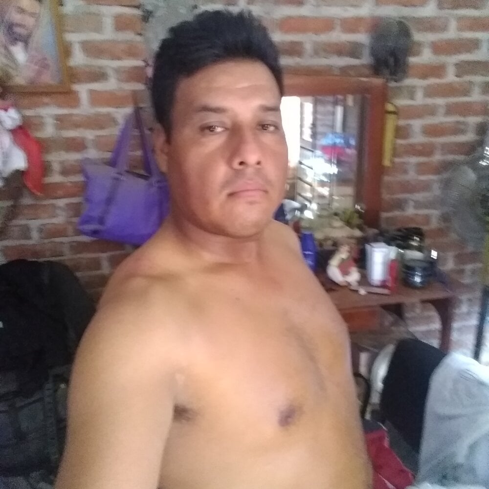 marcuszza22 from stripchat