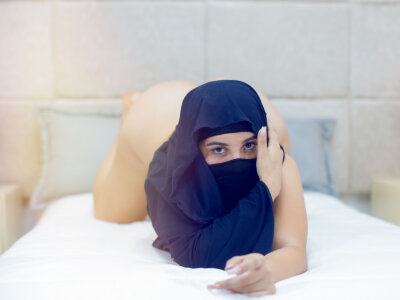 _anjum_ private show