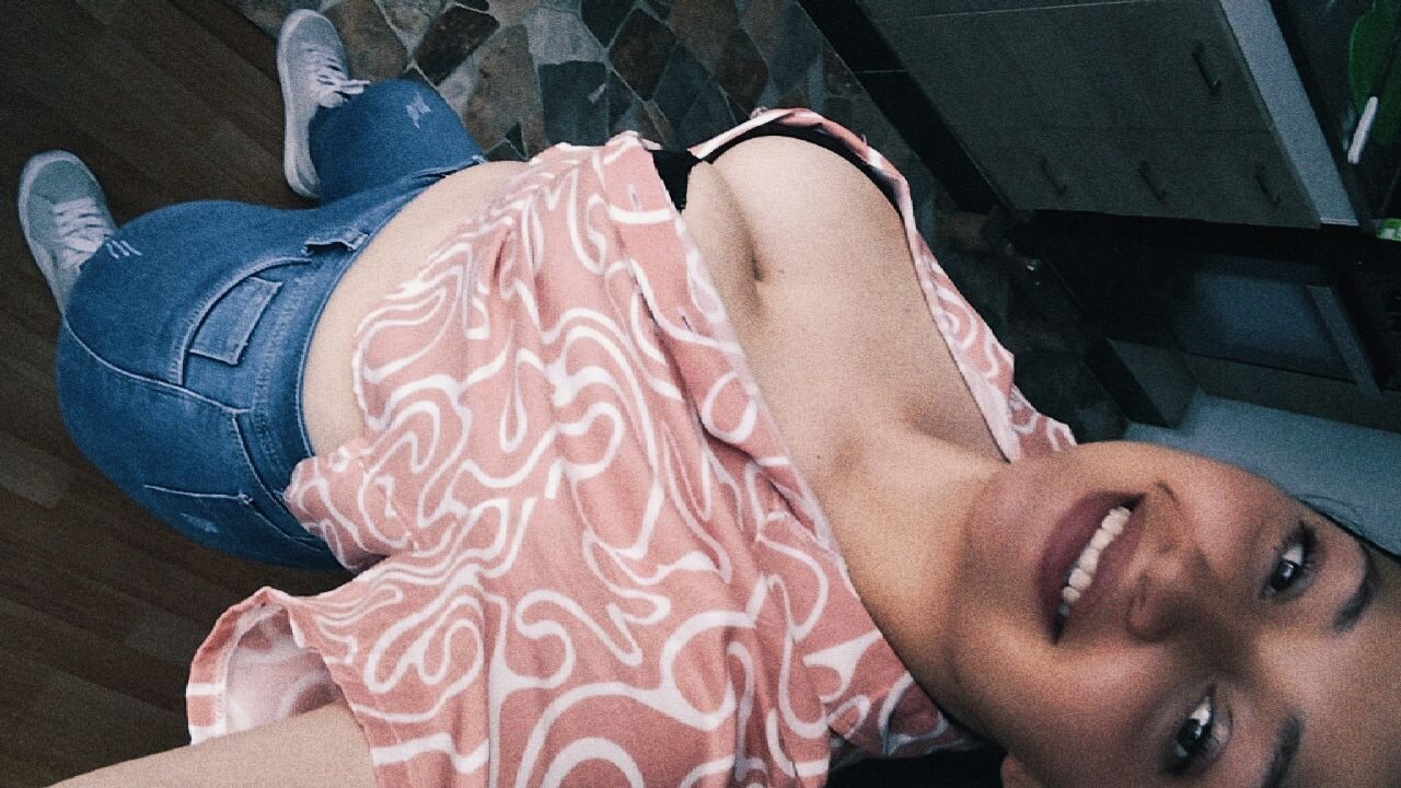 Sophia_Yoshida