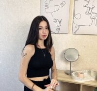CarriFraser's Offline Chat Room