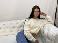 iristorres Adlı Modelin Çevrimdışı Sohbet Odası