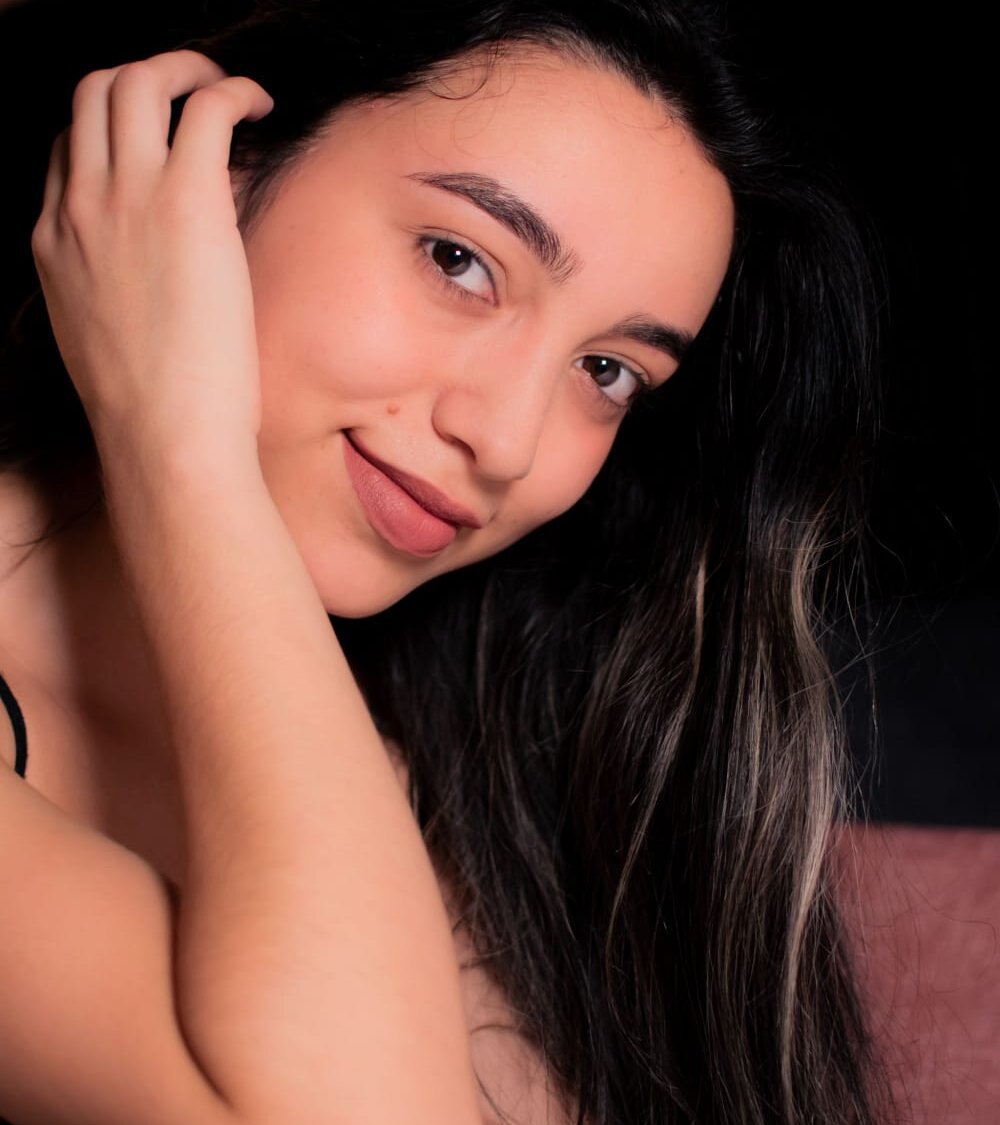 ashely_guzman profile