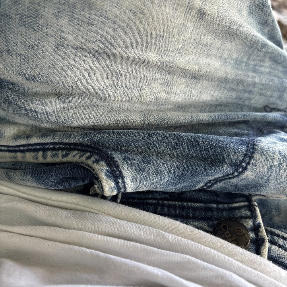 bhabhiji32 webcam profile - Iranian