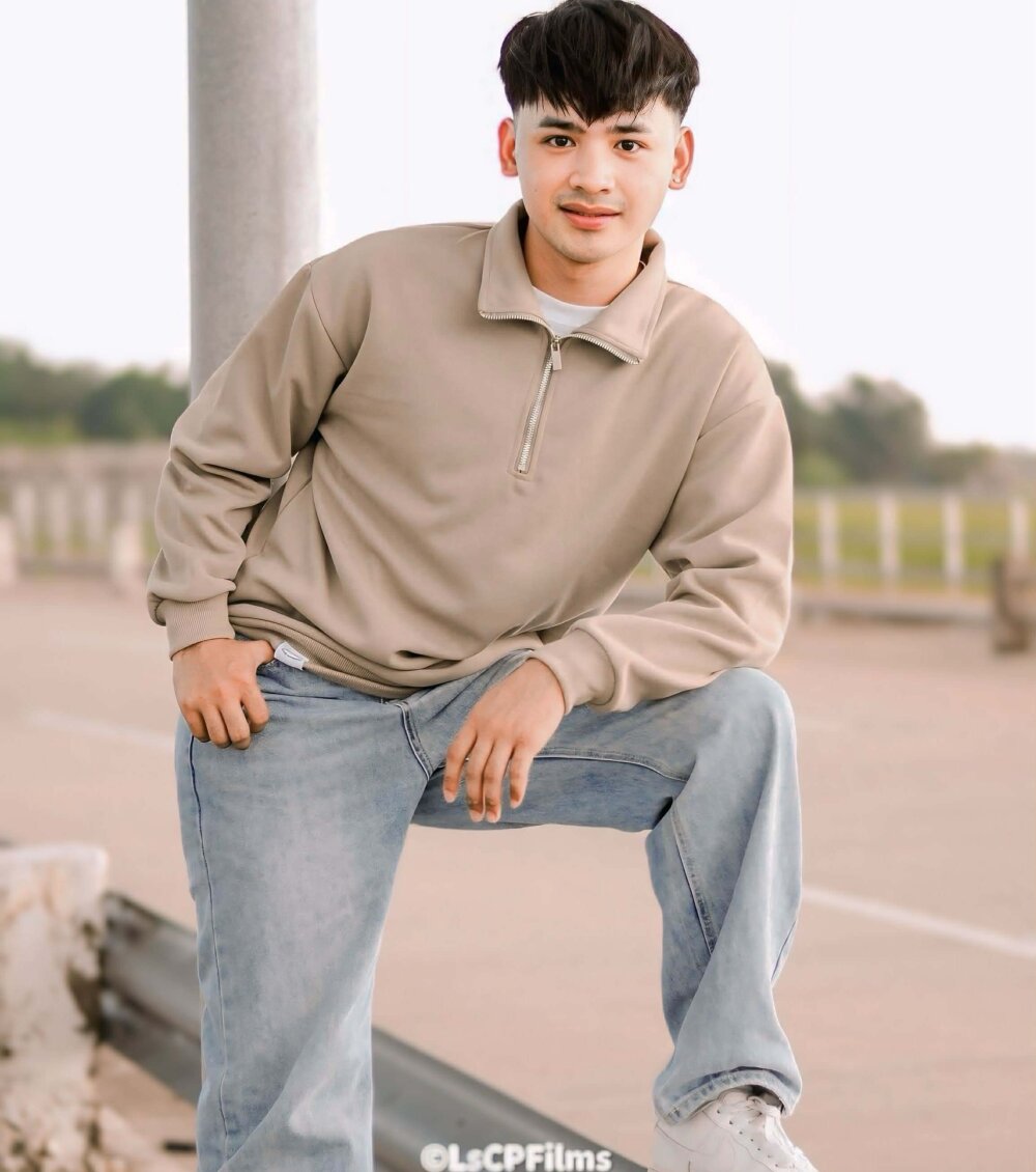 spoiledmycock offline XXX-chatje