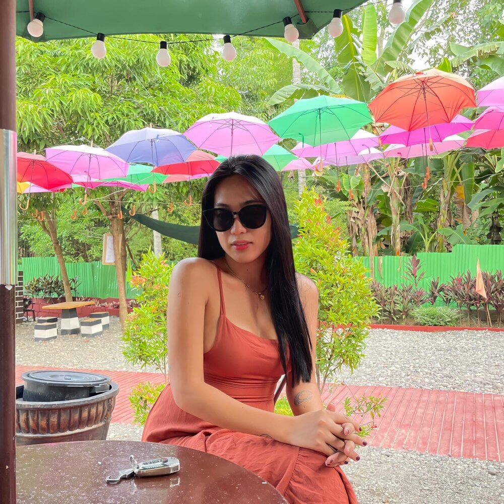 madmoisellex from stripchat