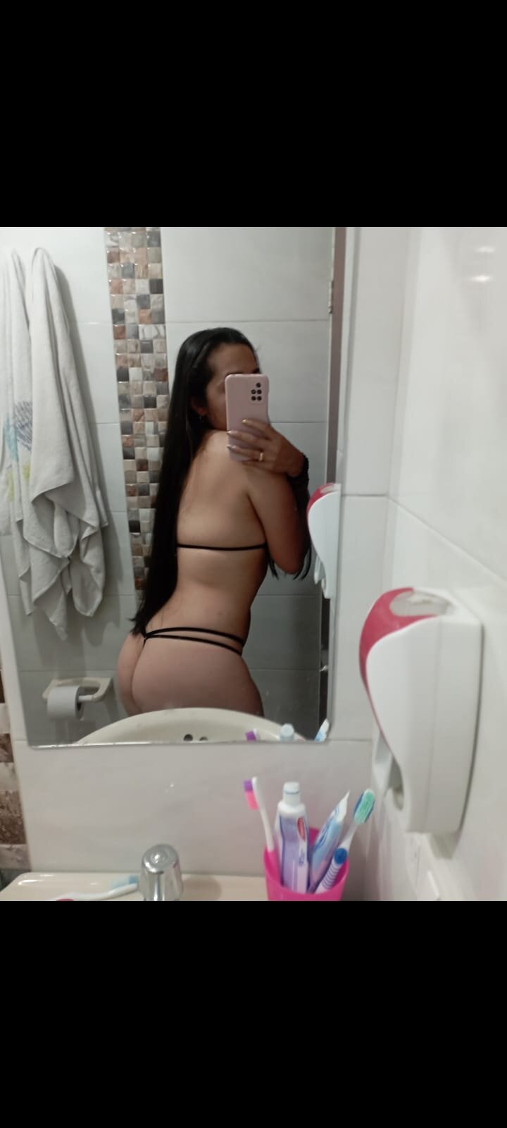 Shanel-sm
