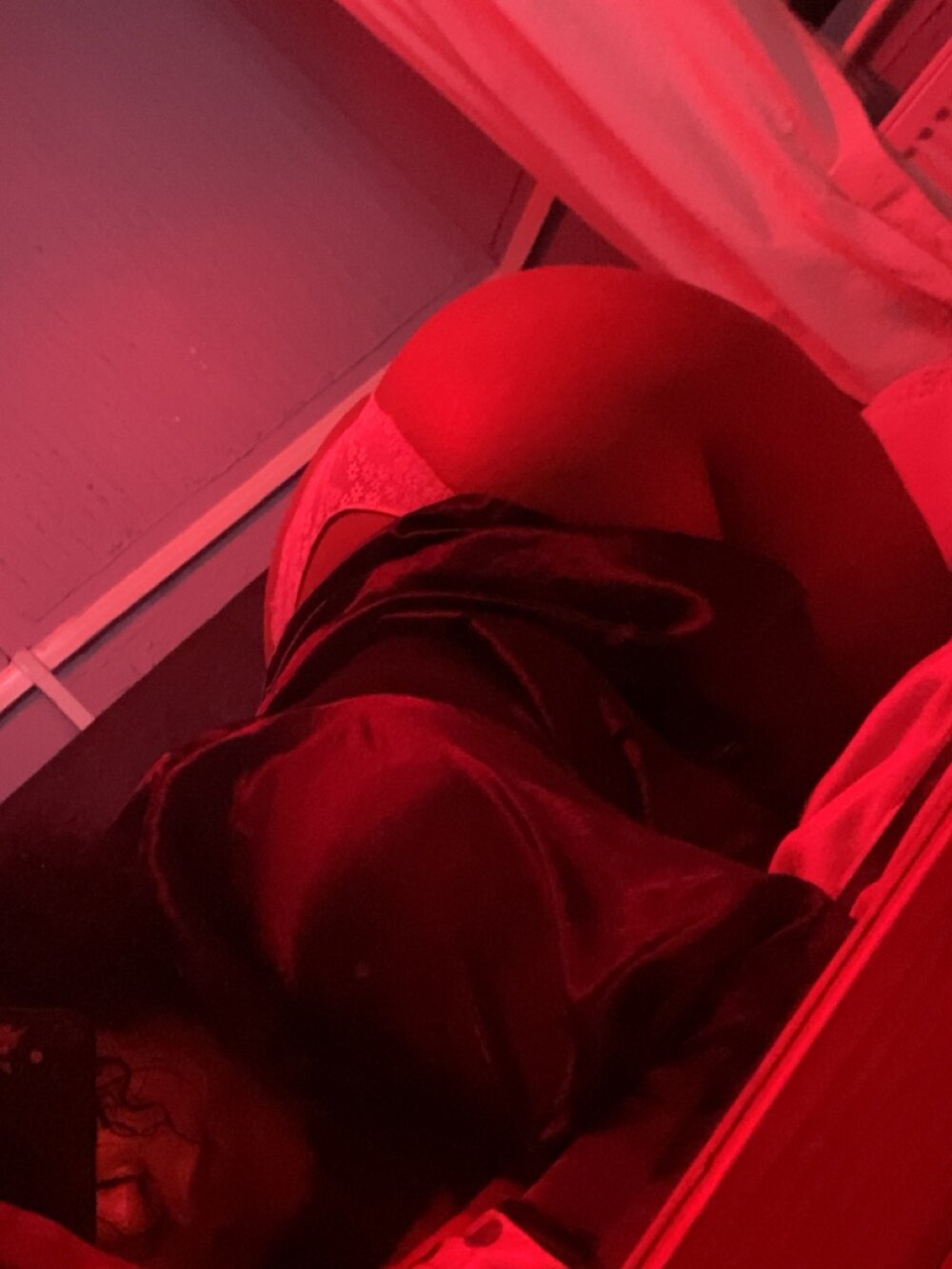 yourfavlightskinn profile