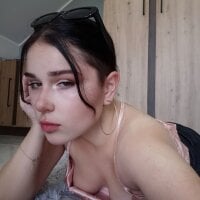 _Danie_e's Offline Chat Room