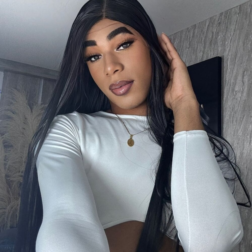 black_cami from stripchat