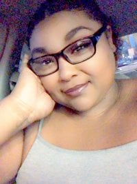 BBWQueen97's Offline Chat Room