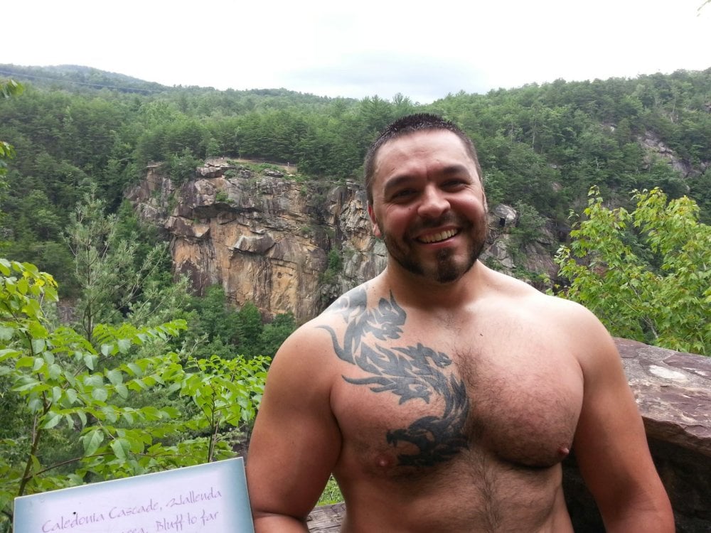 muscleoso from stripchat